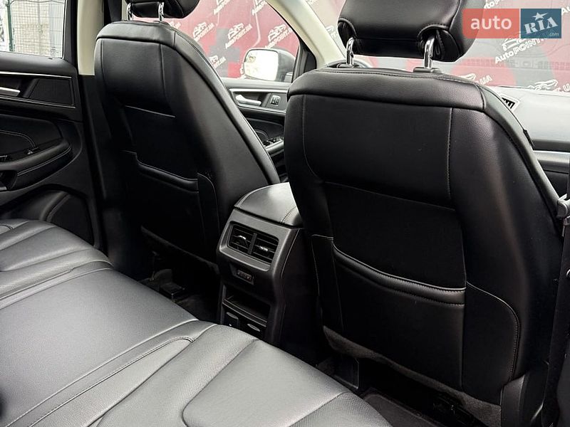 Внедорожник / Кроссовер Ford Edge 2018 в Сумах