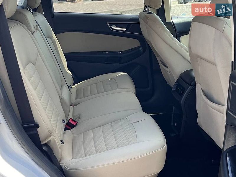 Позашляховик / Кросовер Ford Edge 2017 в Луцьку фото 16 Позашляховик / Кросовер Ford Edge 2017 в Луцьку