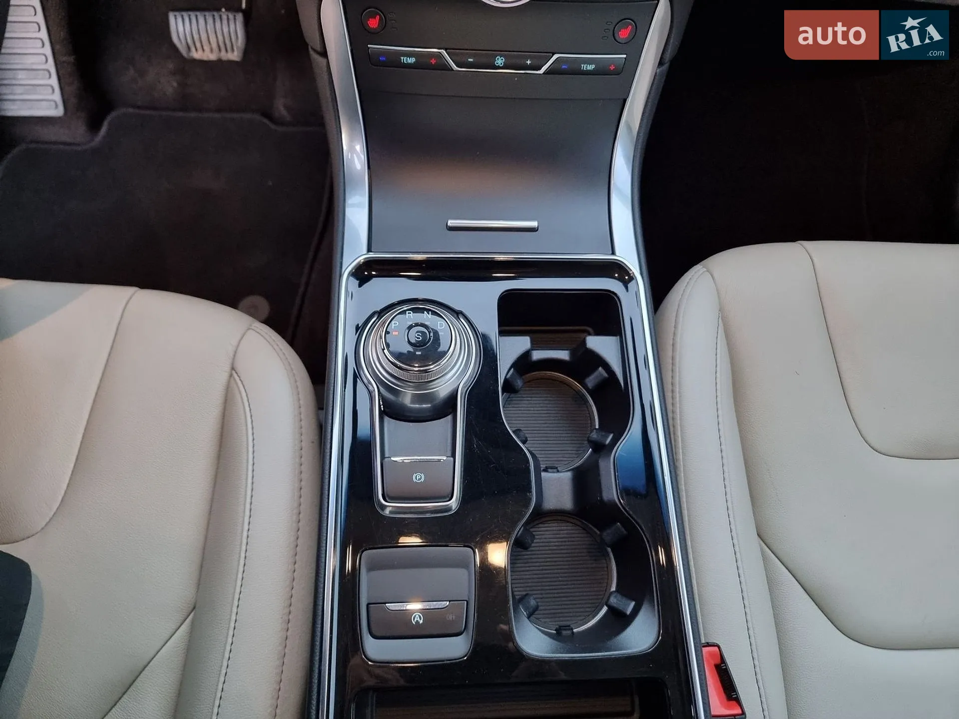 2019 Ford Edge - мініатюра 25
