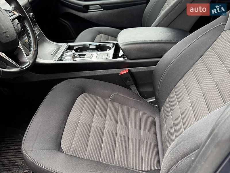 Позашляховик / Кросовер Ford Edge 2019 в Калуші