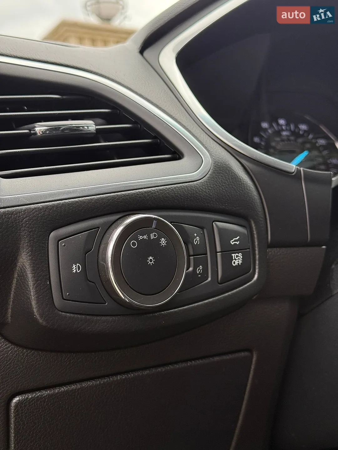 2019 Ford Edge - мініатюра 35