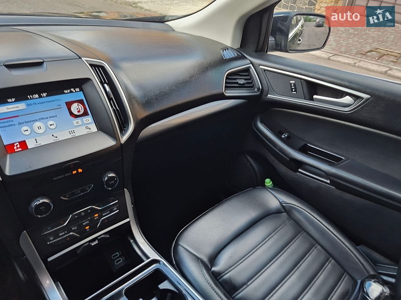 Внедорожник / Кроссовер Ford Edge 2019 в Ровно
