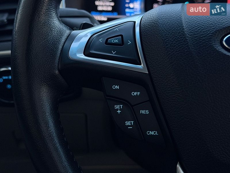 Позашляховик / Кросовер Ford Edge 2015 в Миколаєві