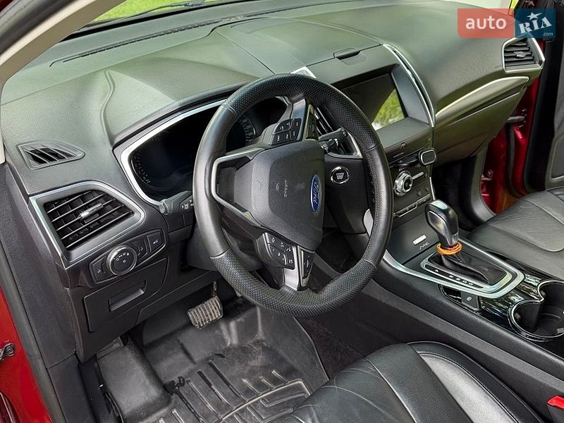 Внедорожник / Кроссовер Ford Edge 2015 в Каменке
