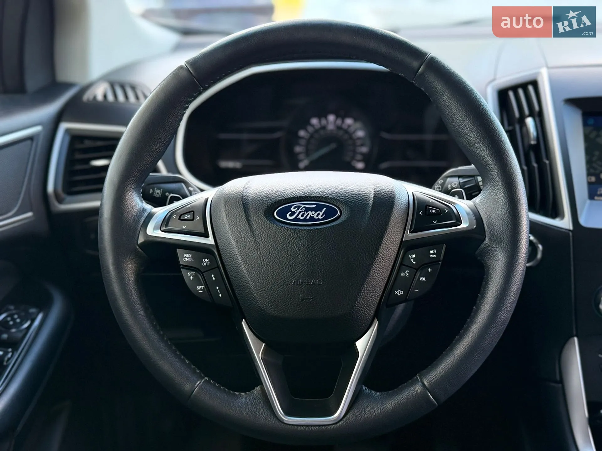 2018 Ford Edge - мініатюра 11