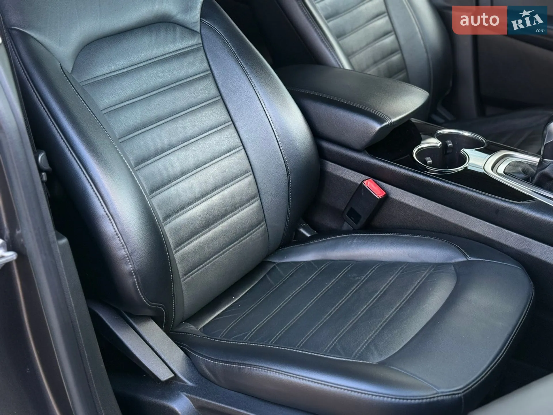 2018 Ford Edge - мініатюра 18