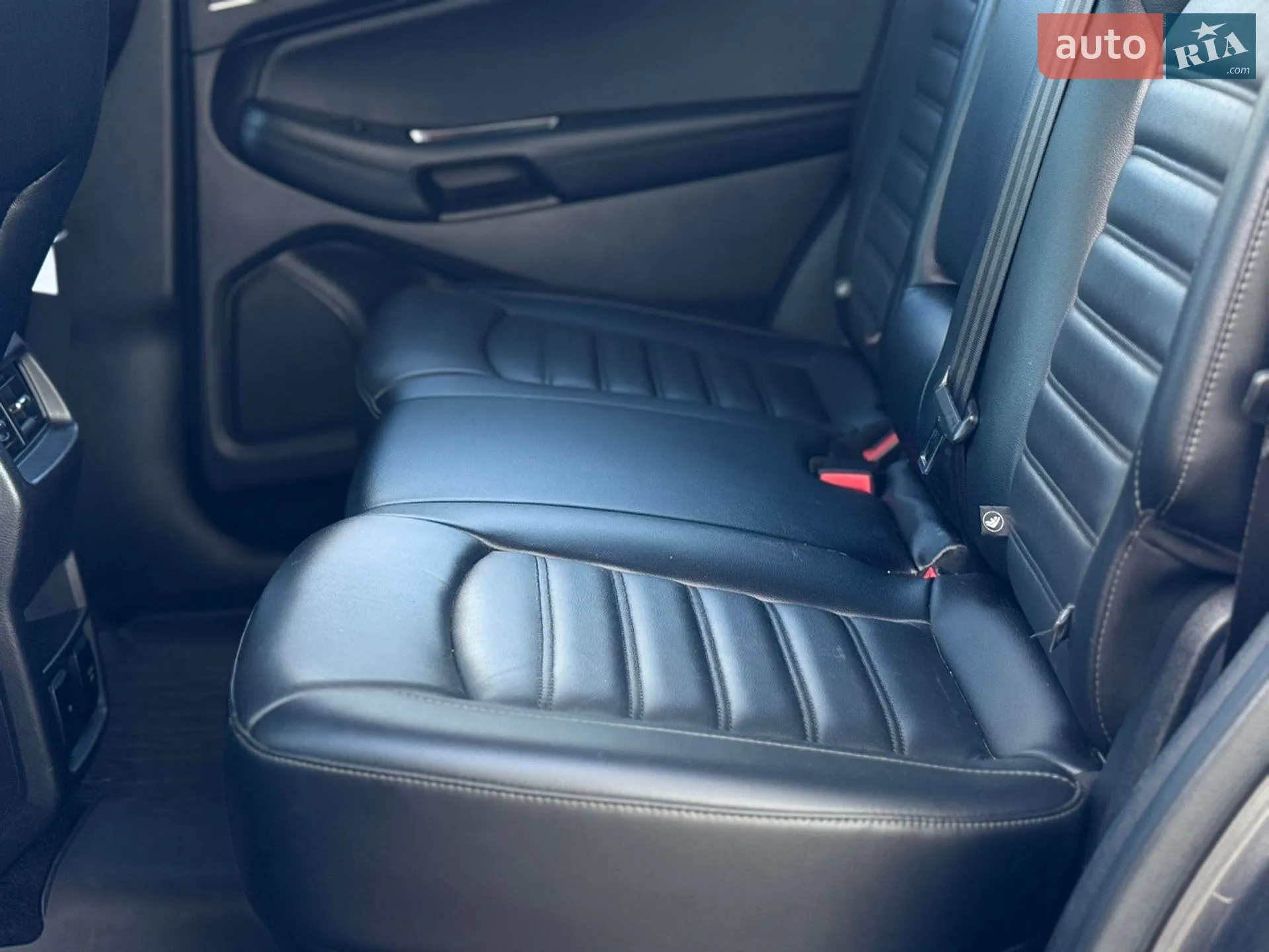 2018 Ford Edge - мініатюра 19