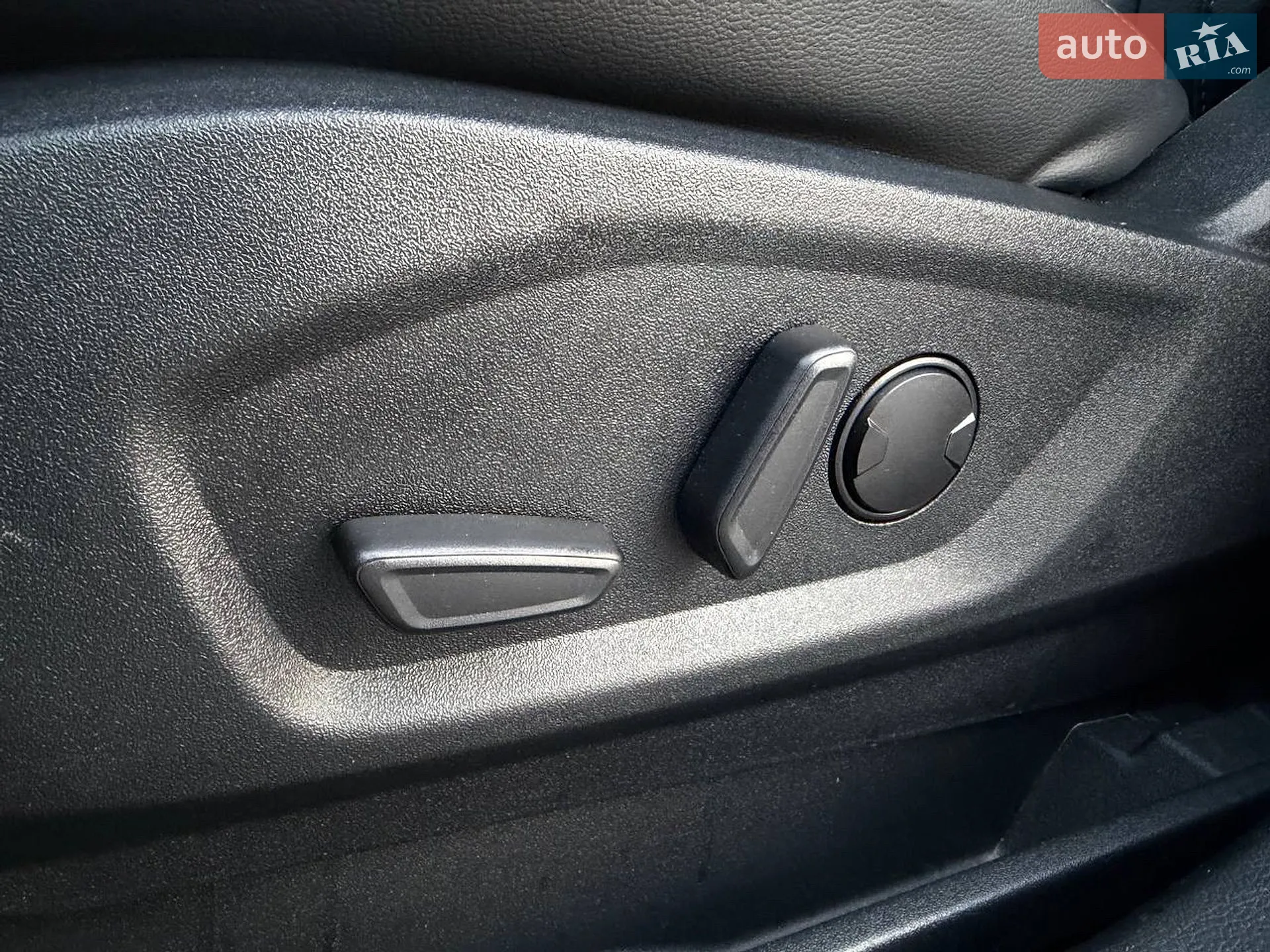 2021 Ford Edge - мініатюра 16