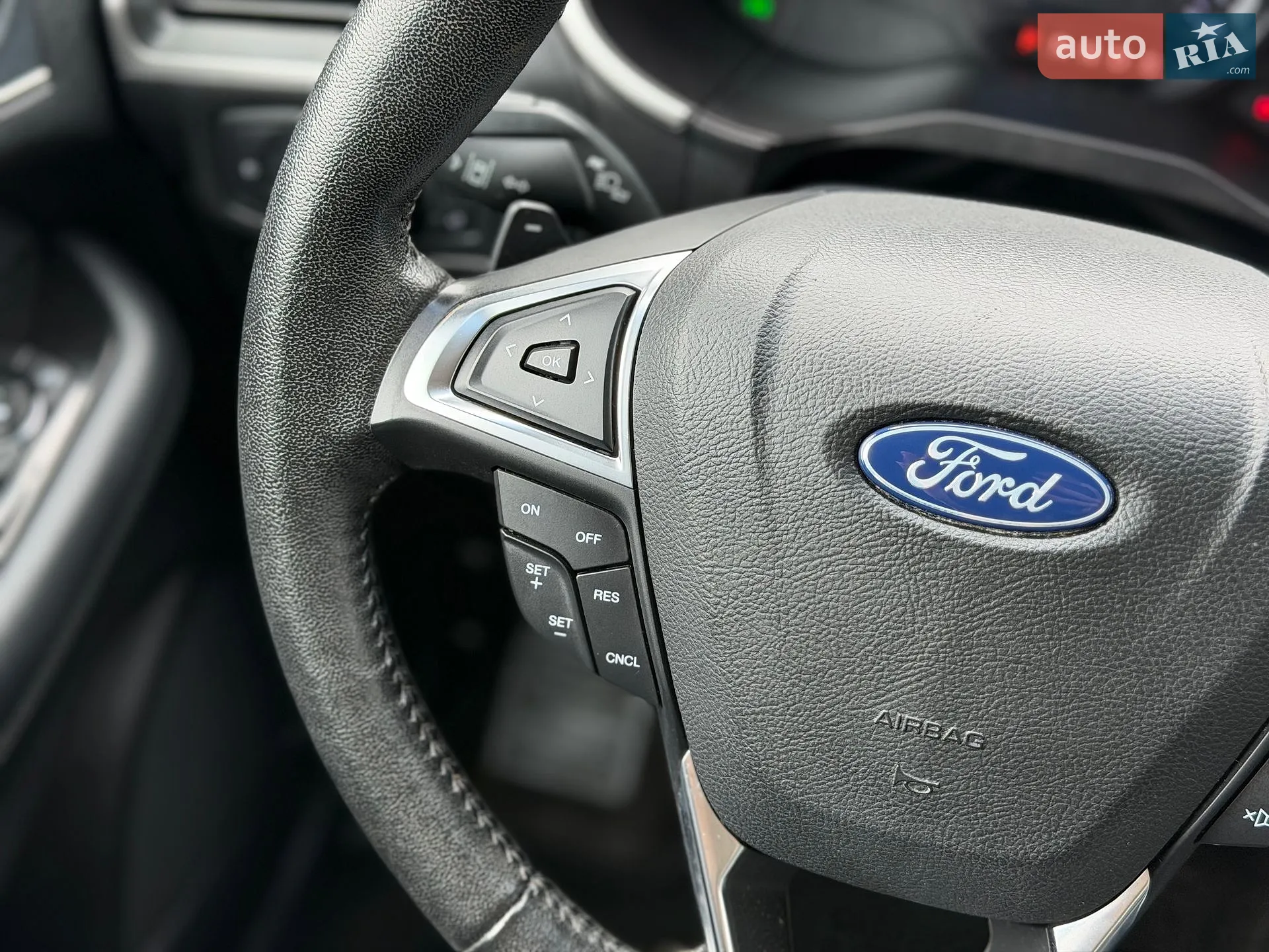 2018 Ford Edge - мініатюра 42