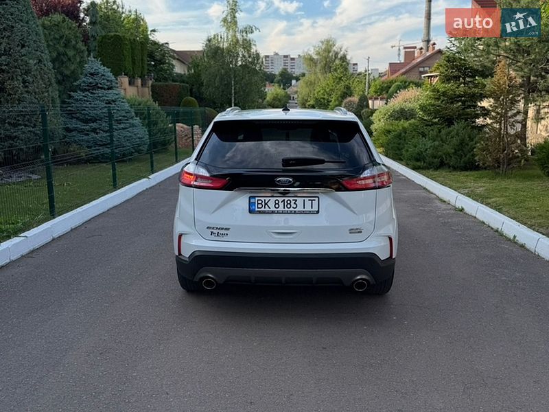 Позашляховик / Кросовер Ford Edge 2020 в Рівному