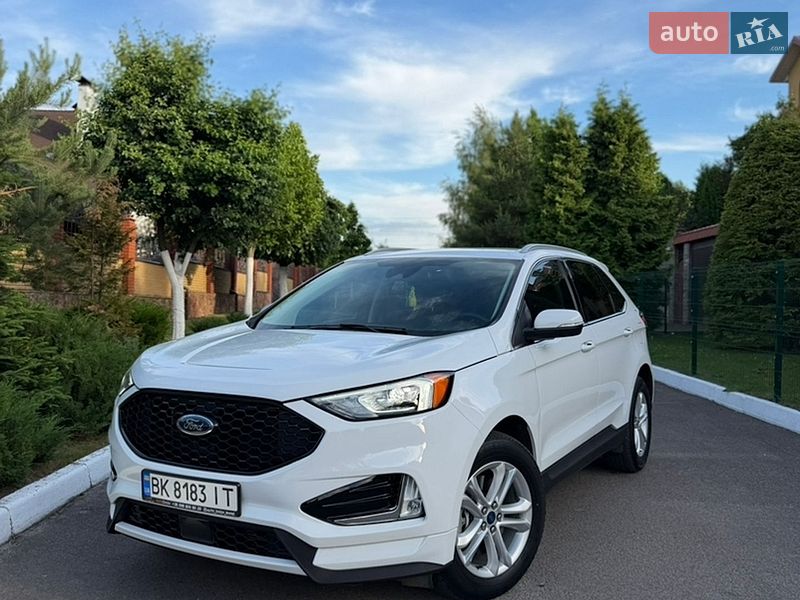 Позашляховик / Кросовер Ford Edge 2020 в Рівному