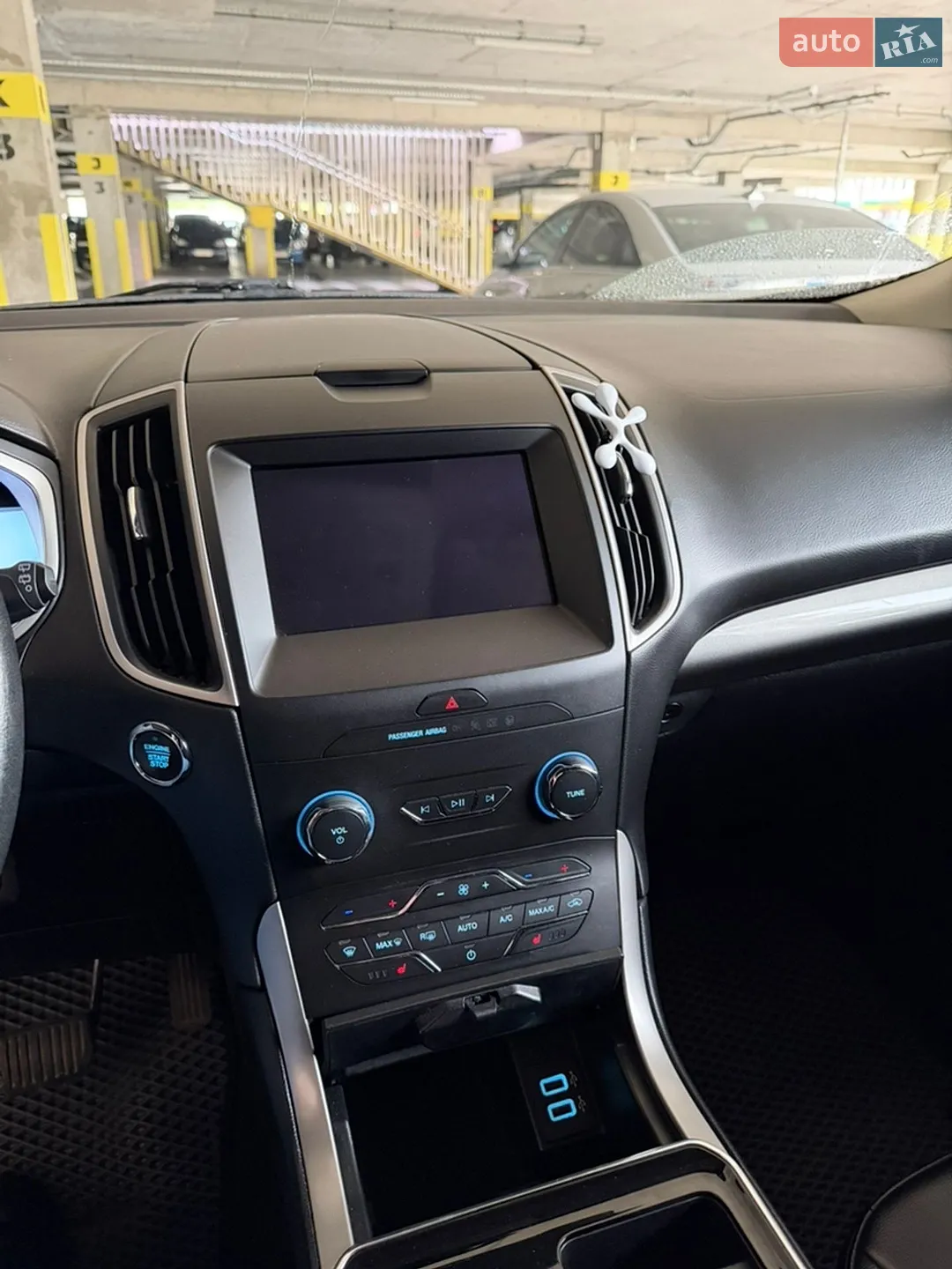 2019 Ford Edge - мініатюра 9