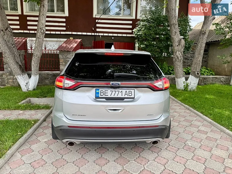 Ford Edge 2016