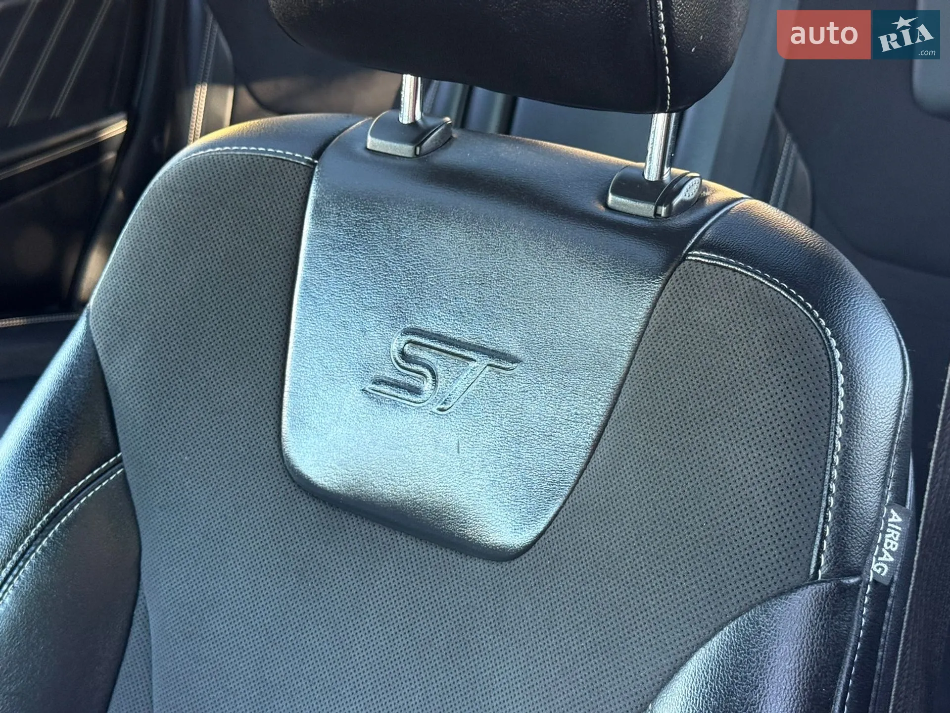 2019 Ford Edge - мініатюра 28
