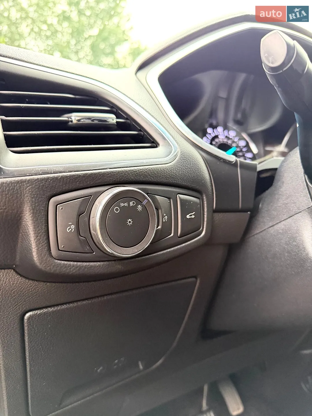 2018 Ford Edge - мініатюра 16
