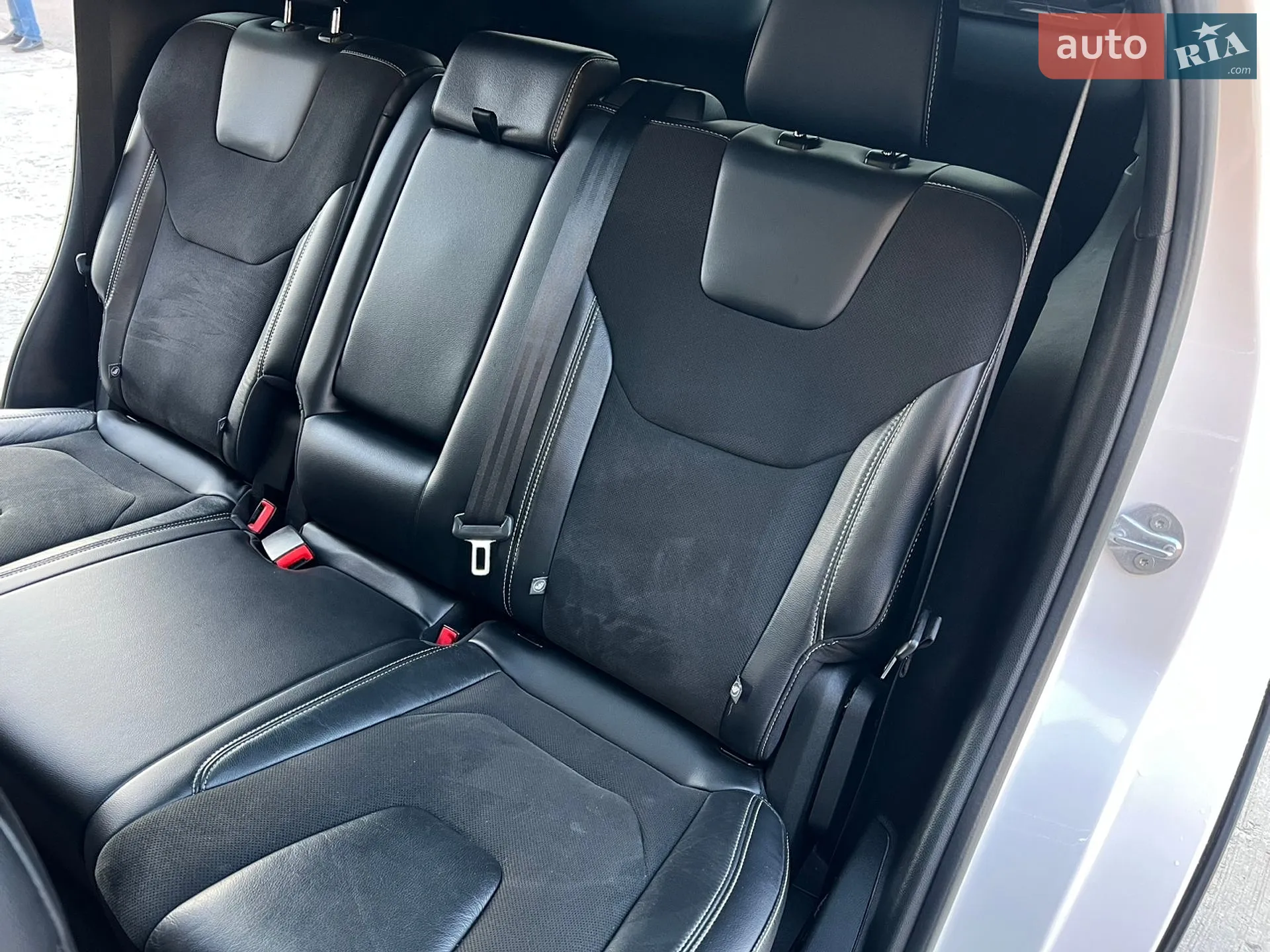 2019 Ford Edge - мініатюра 32