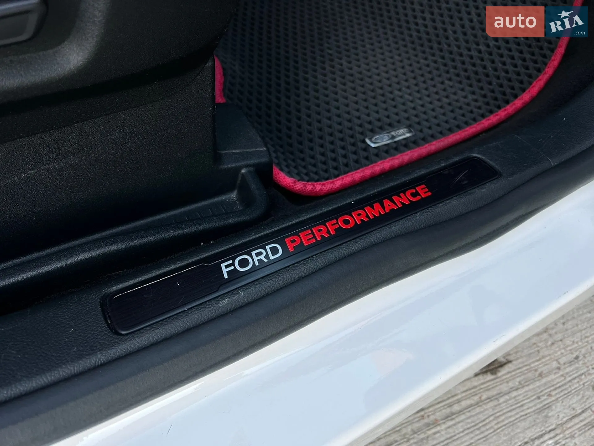 2019 Ford Edge - мініатюра 42