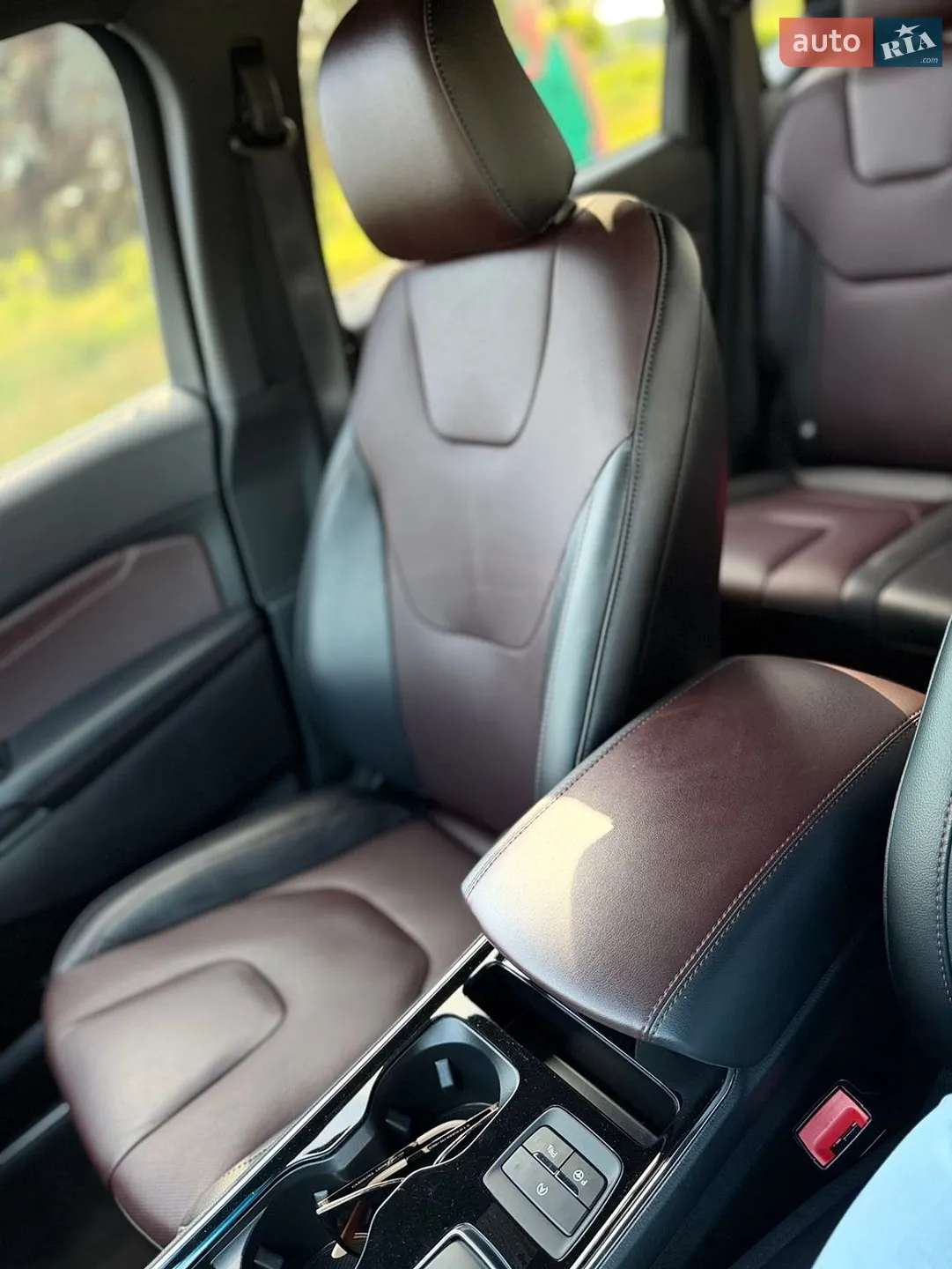 2020 Ford Edge - мініатюра 28