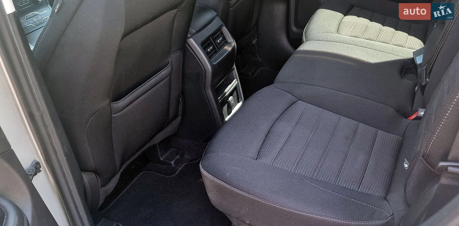 2019 Ford Edge - мініатюра 19
