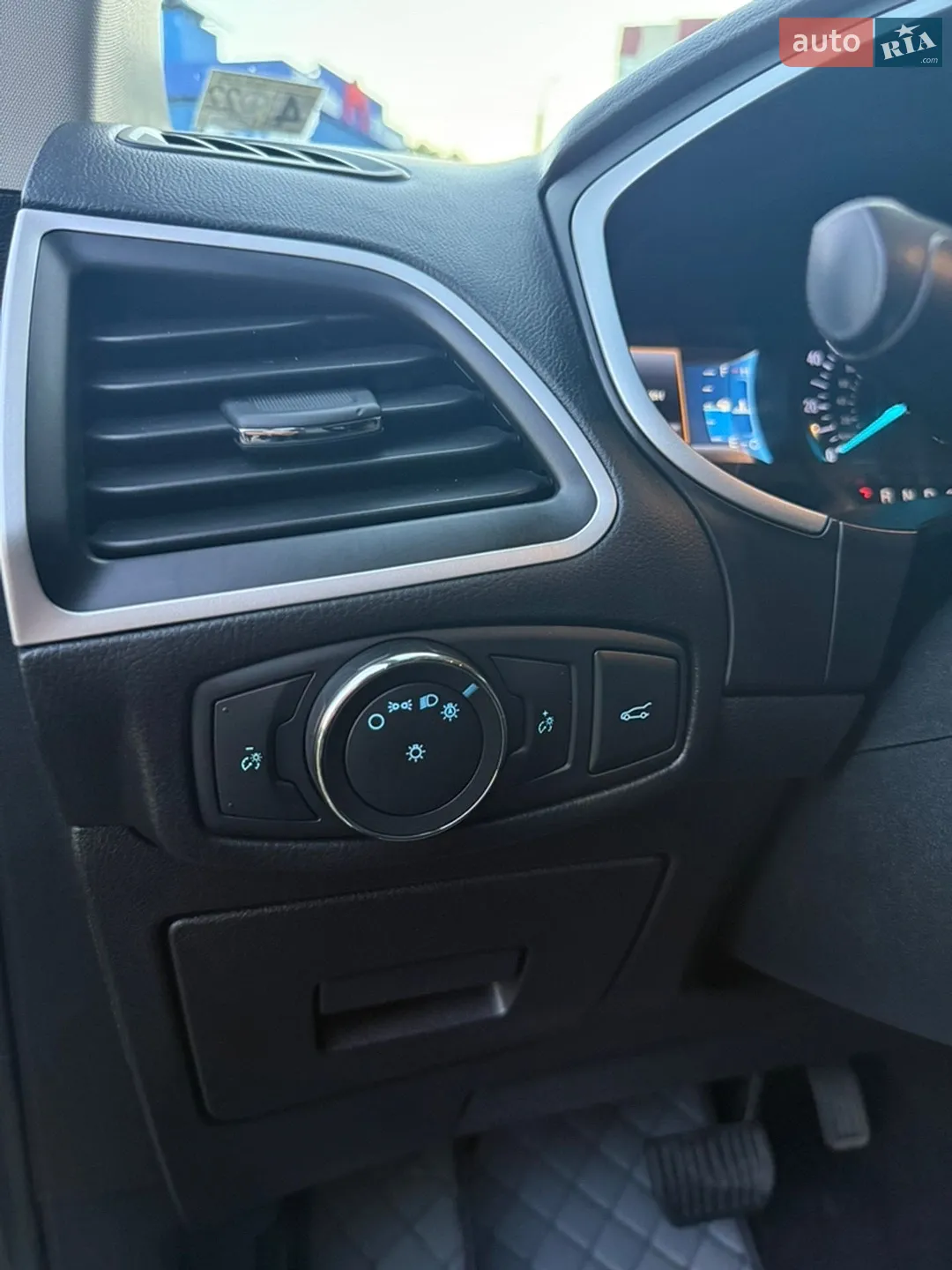 2015 Ford Edge - мініатюра 14