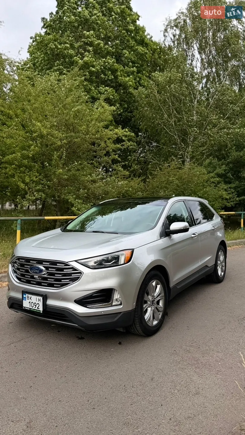 2019 Ford Edge - фото 1