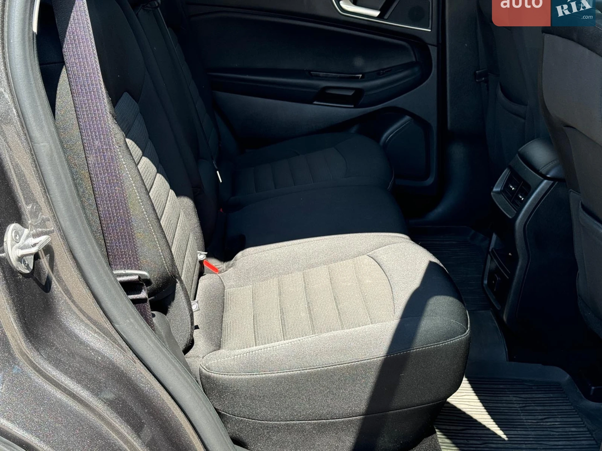 2019 Ford Edge - мініатюра 23
