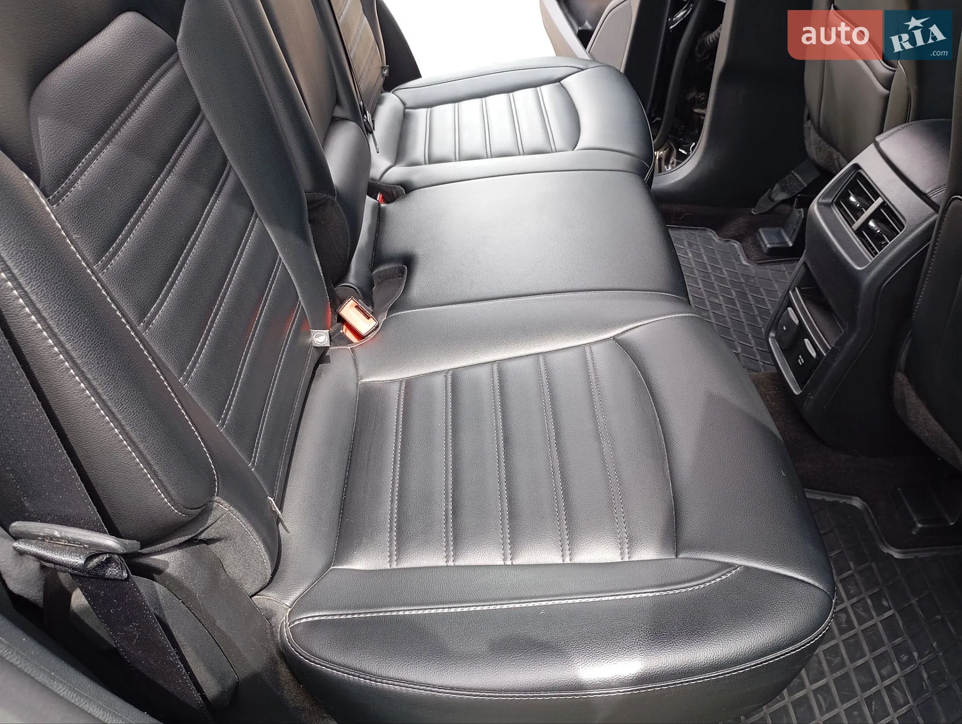 2018 Ford Edge - мініатюра 18