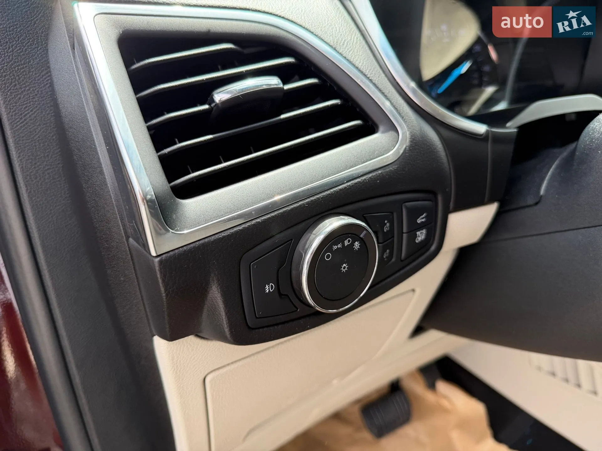 2020 Ford Edge - мініатюра 25