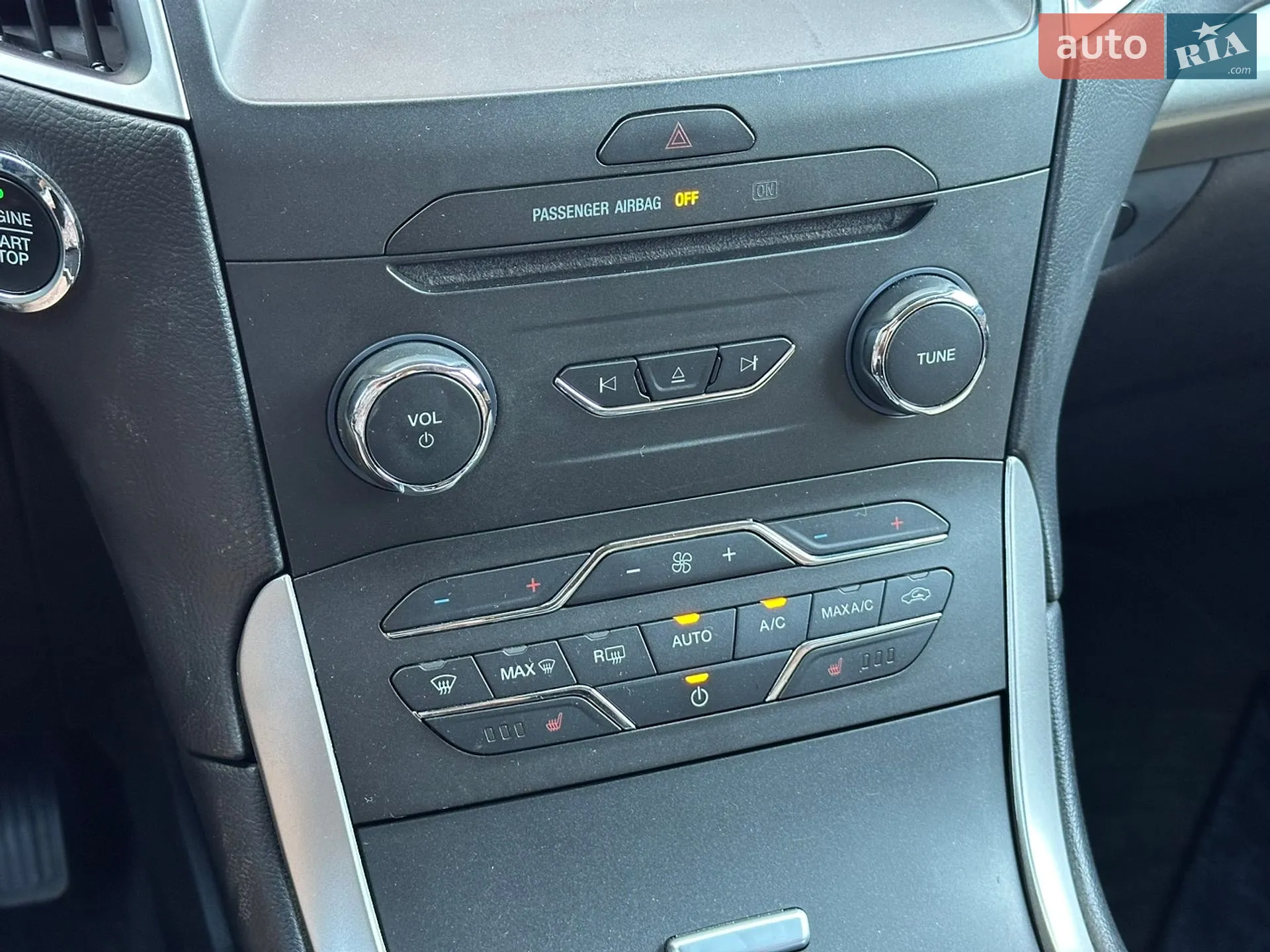 2017 Ford Edge - мініатюра 36