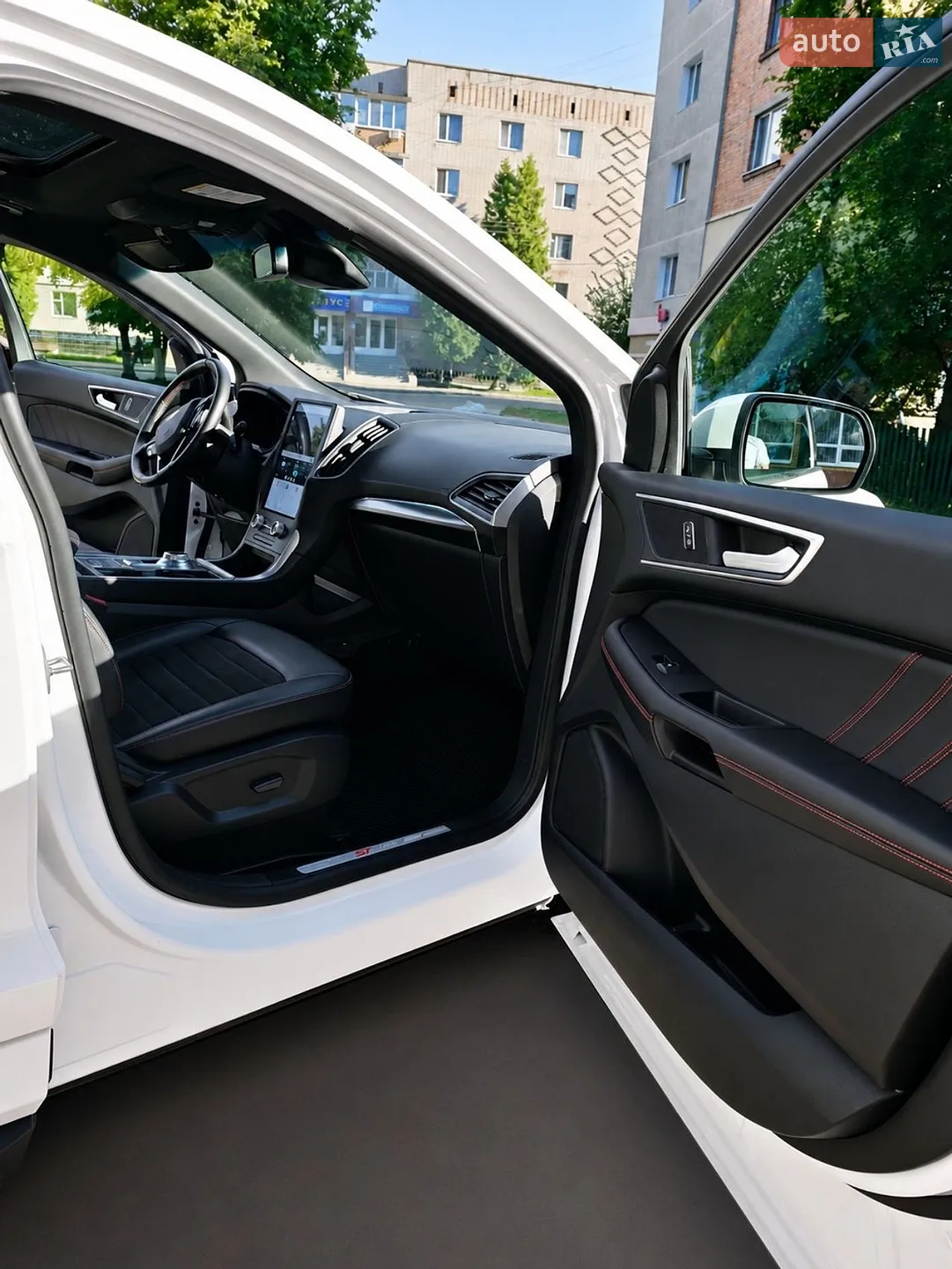 2022 Ford Edge - мініатюра 17