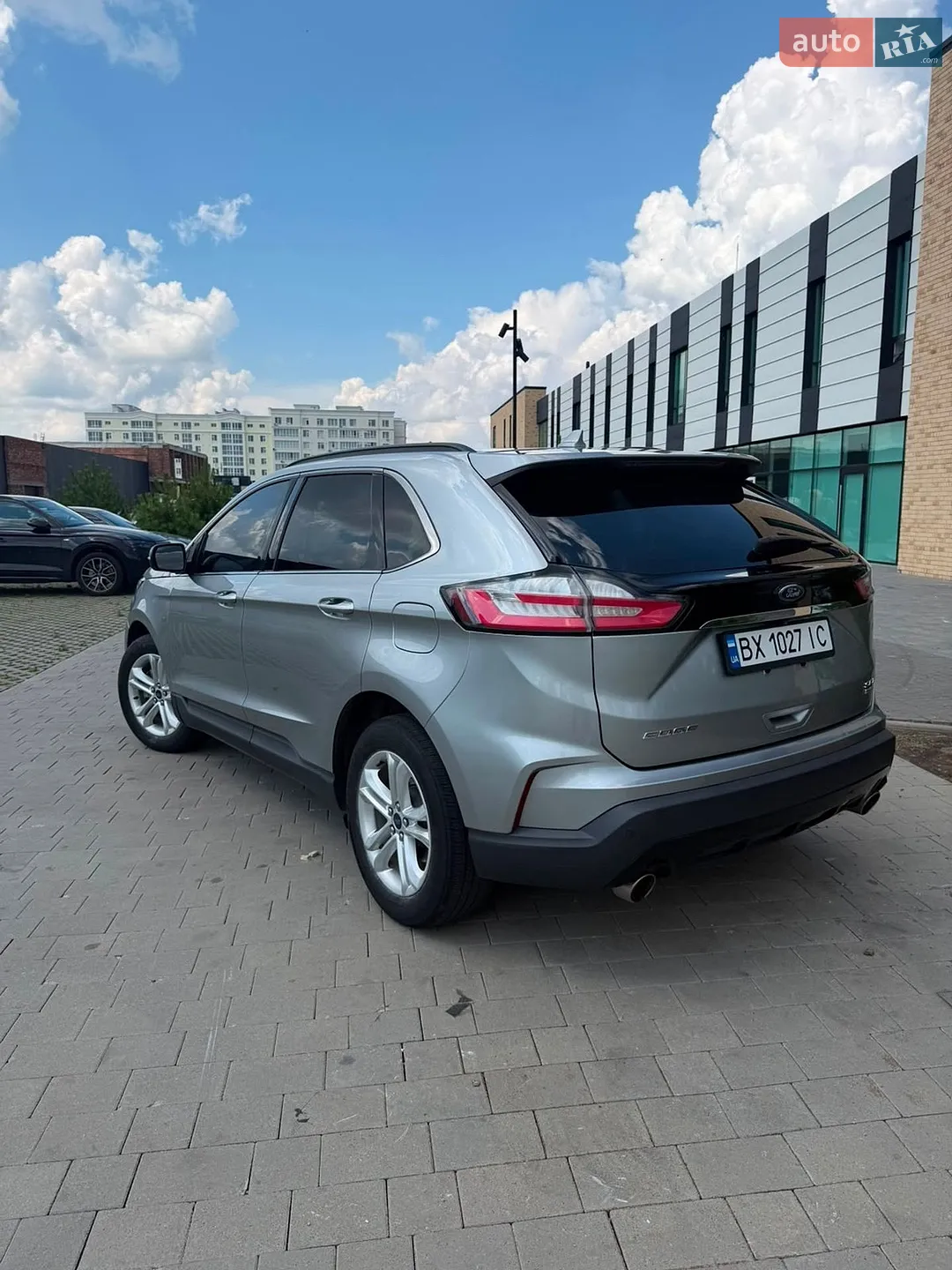 Ford Edge 2020 VIN 2FMPK3J93LBA57895 фото оголошення 7 з 19