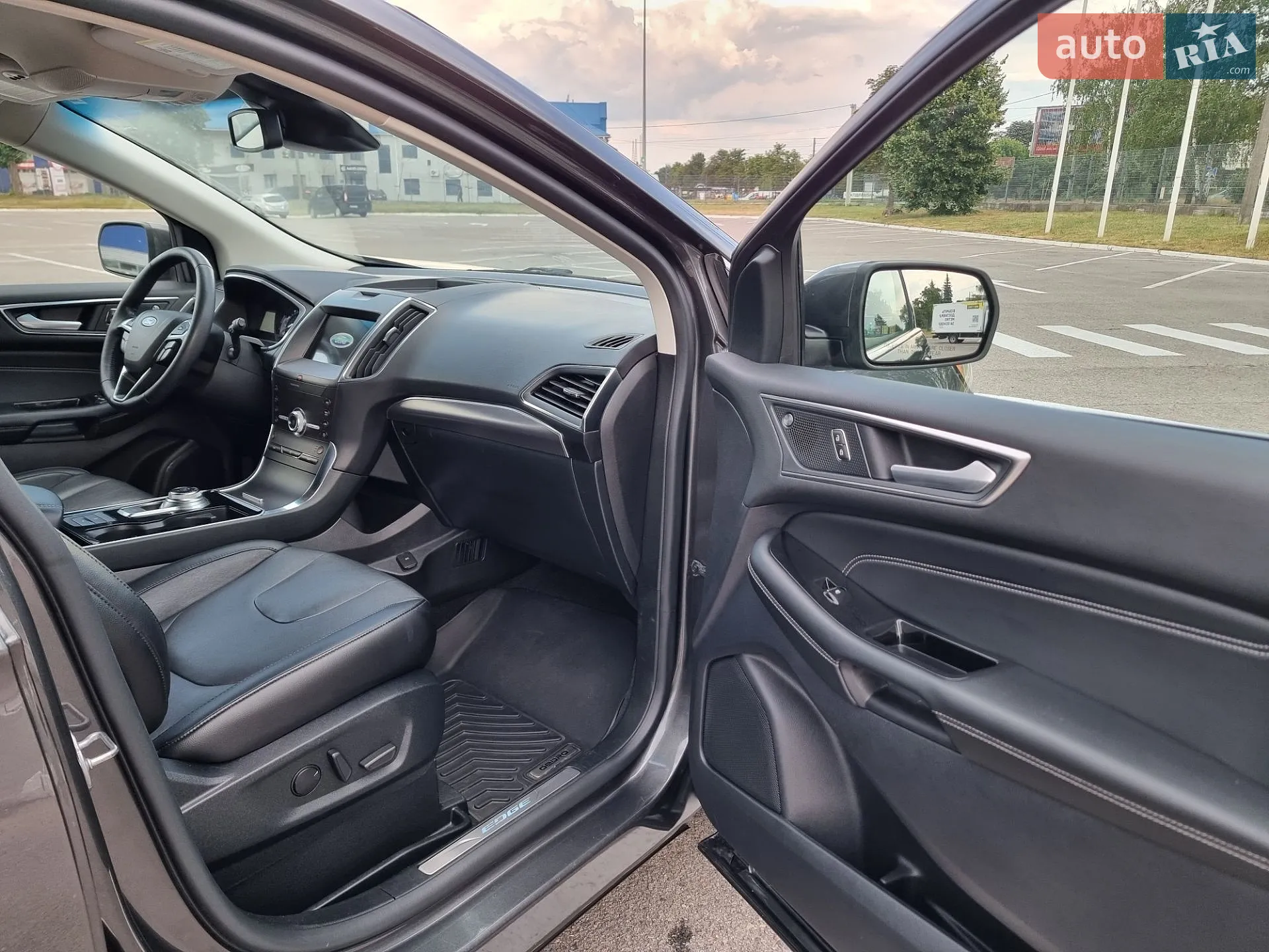 2020 Ford Edge - мініатюра 17
