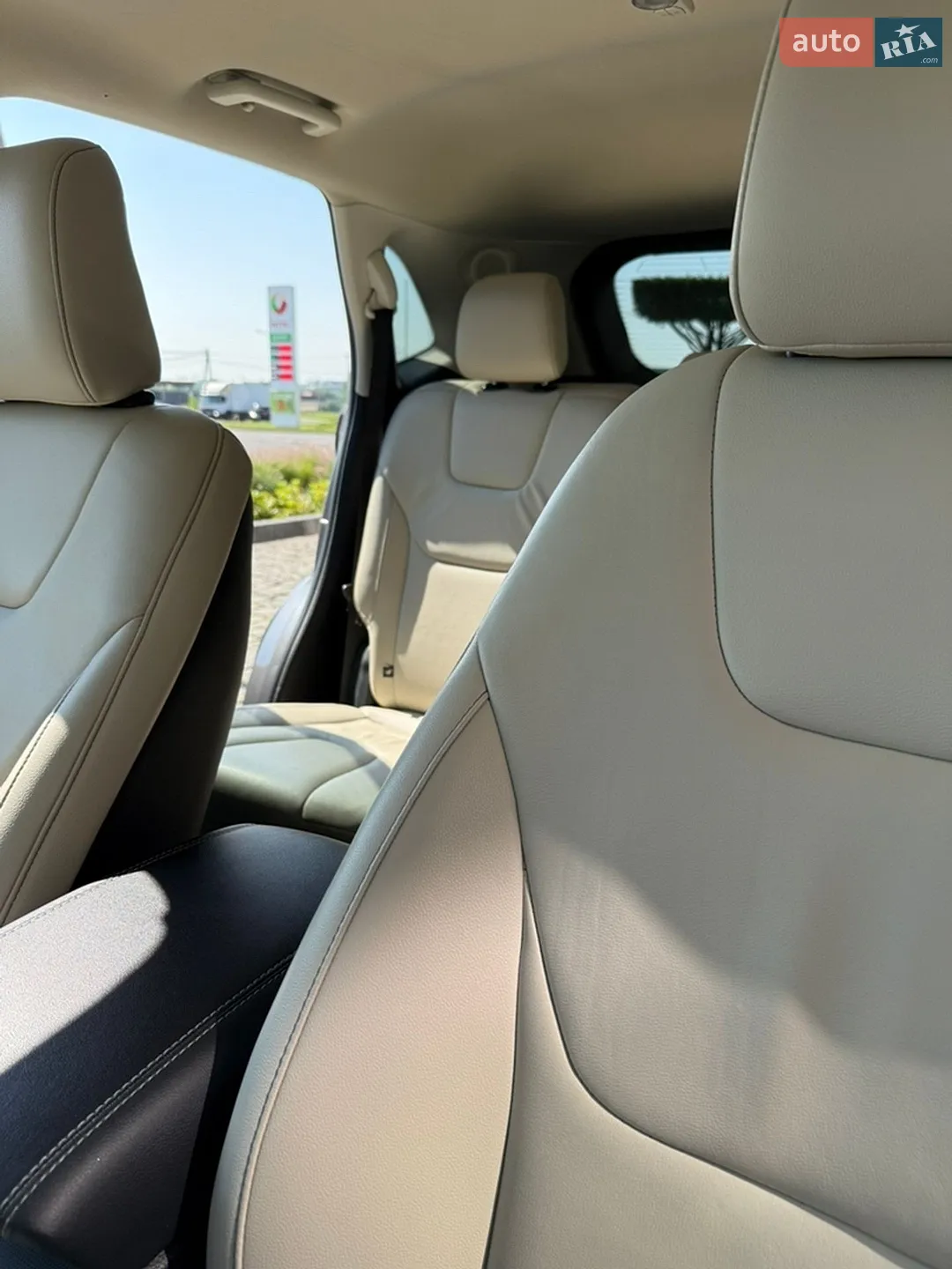 2021 Ford Edge - мініатюра 19