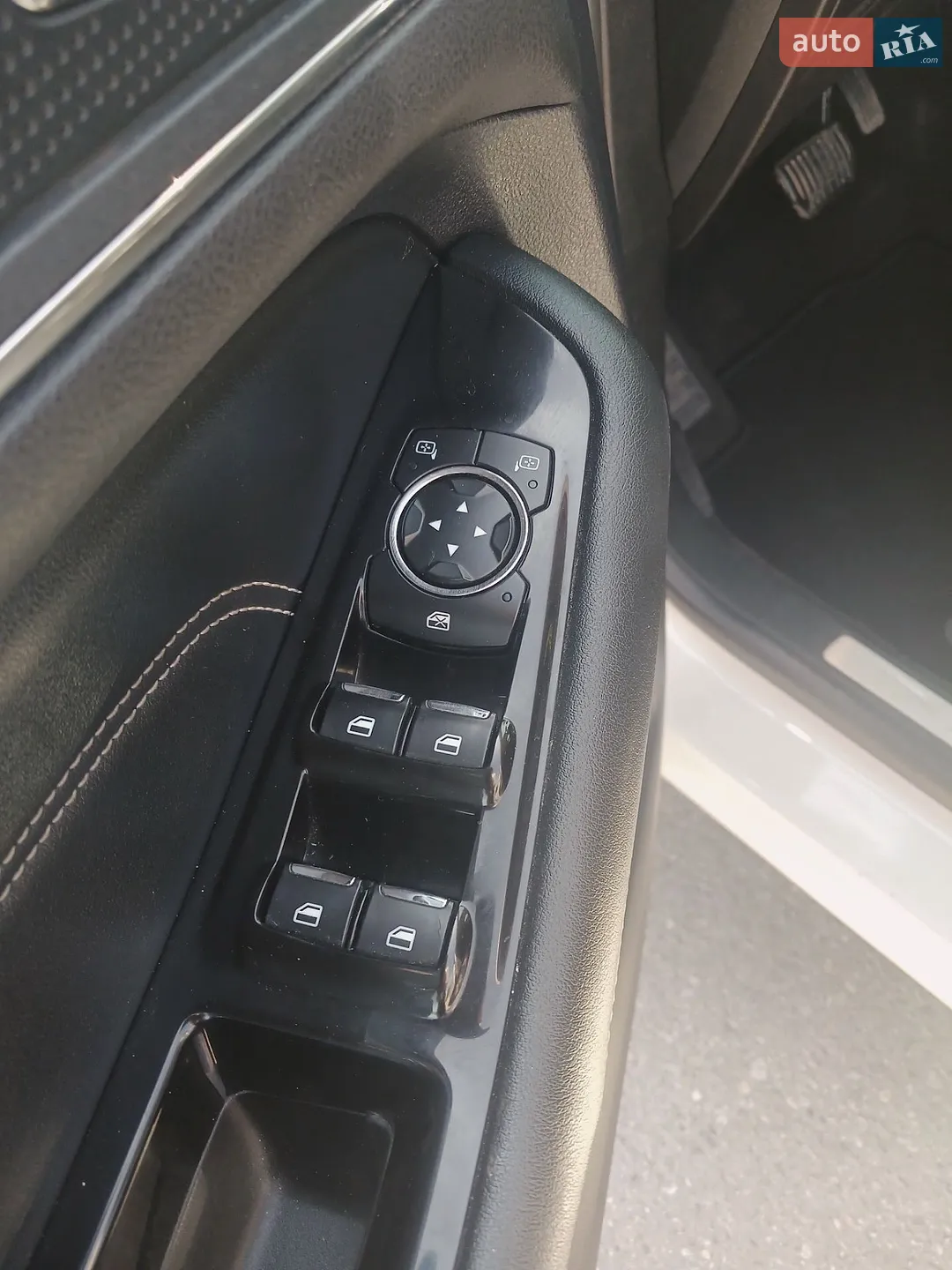 2020 Ford Edge - мініатюра 55