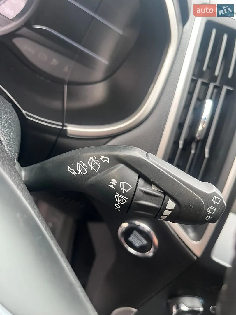 2020 Ford Edge - мініатюра 47