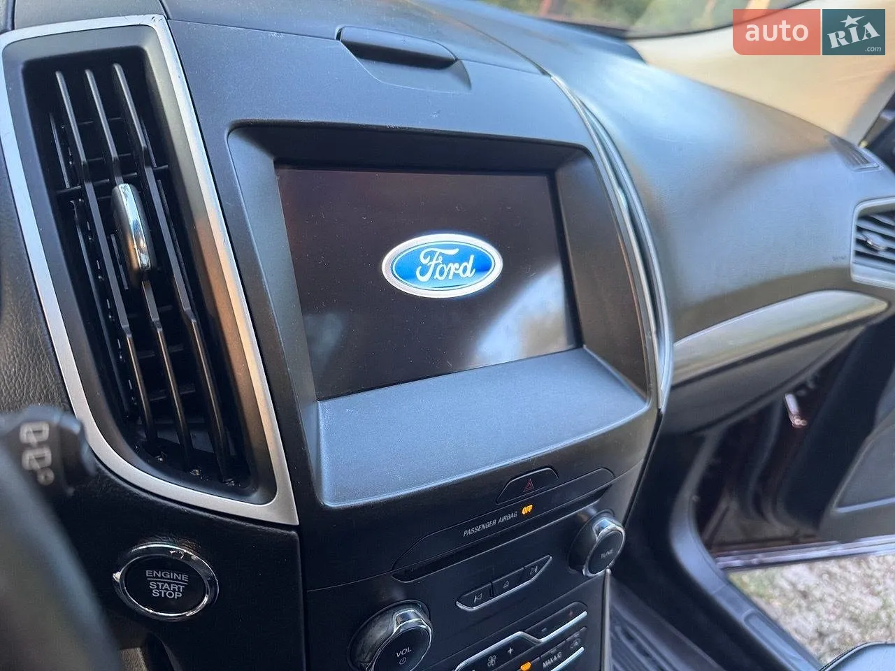 2017 Ford Edge - мініатюра 32