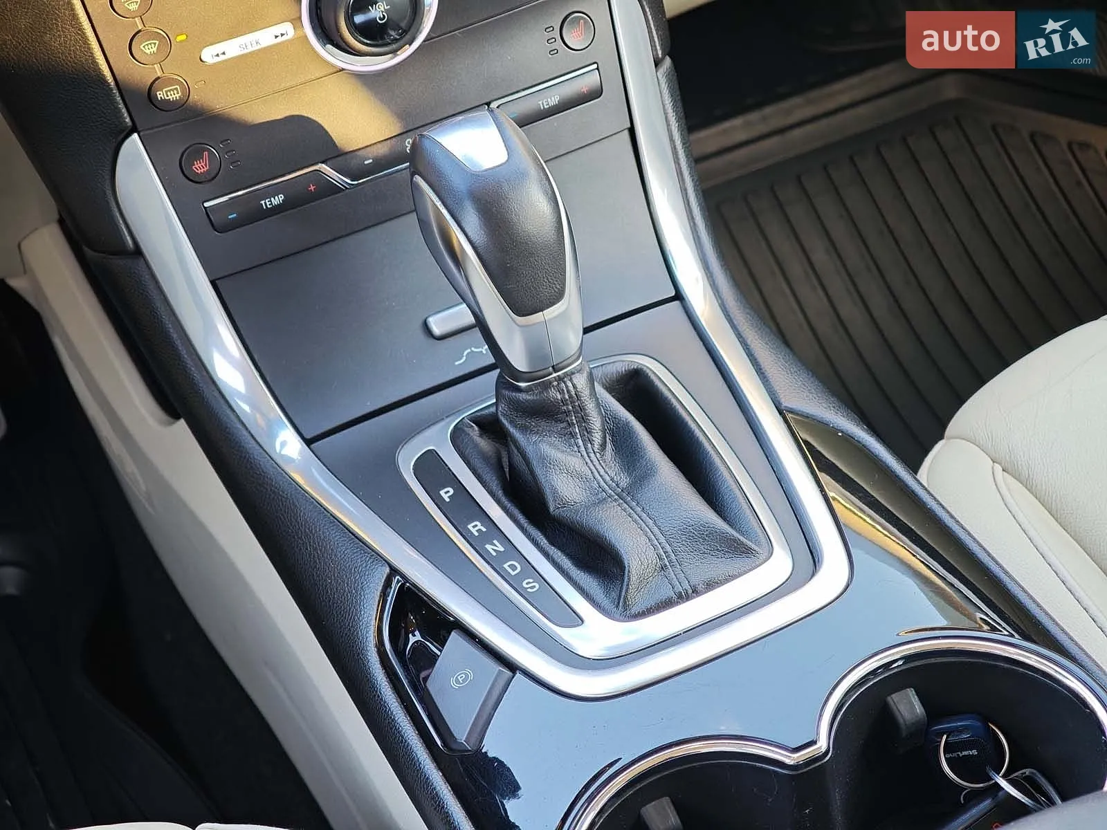 2016 Ford Edge - мініатюра 21