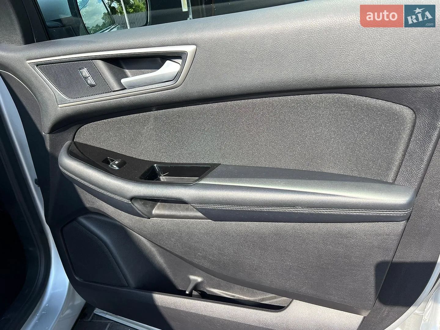 2019 Ford Edge - мініатюра 25
