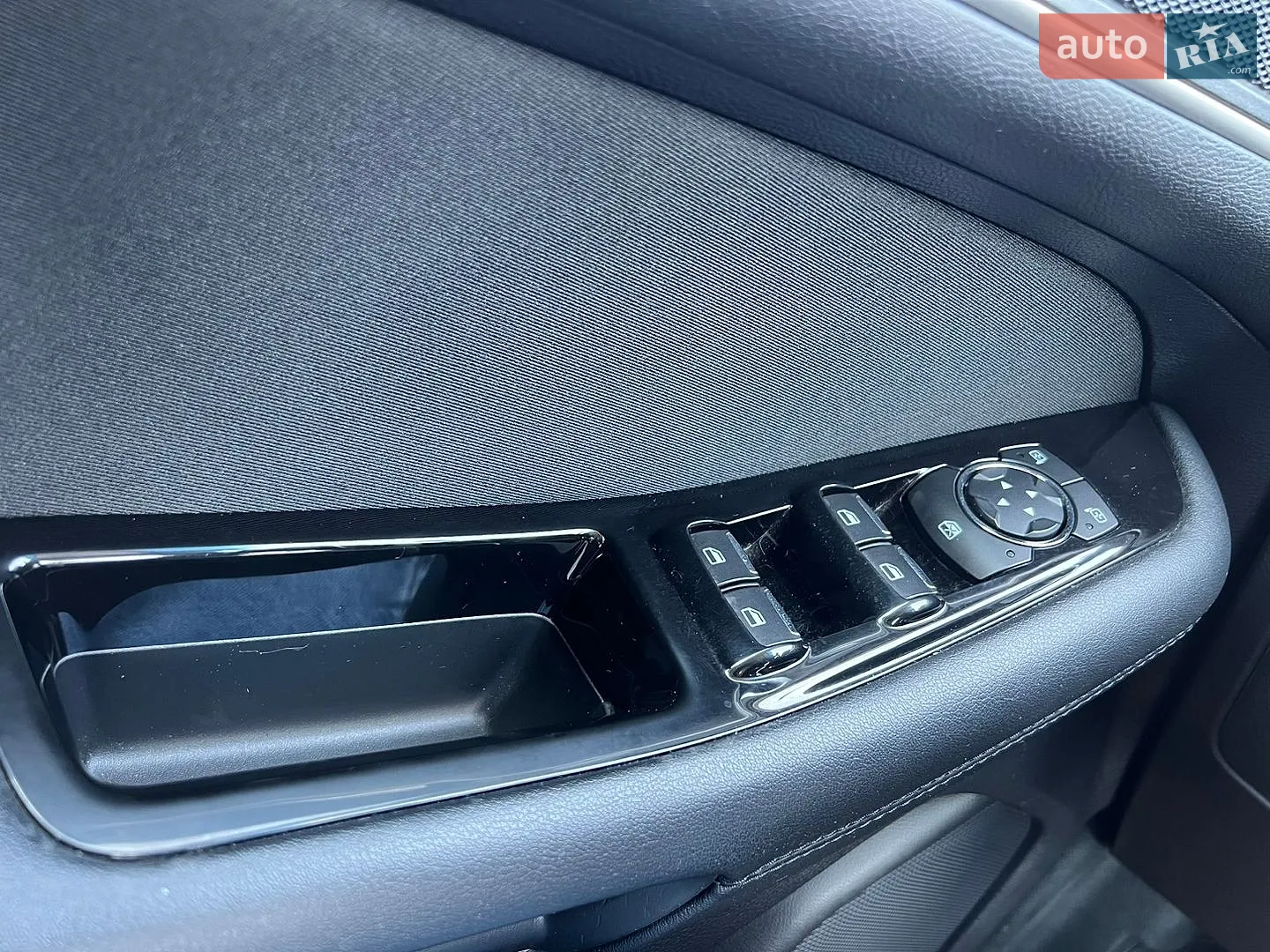 2019 Ford Edge - мініатюра 38