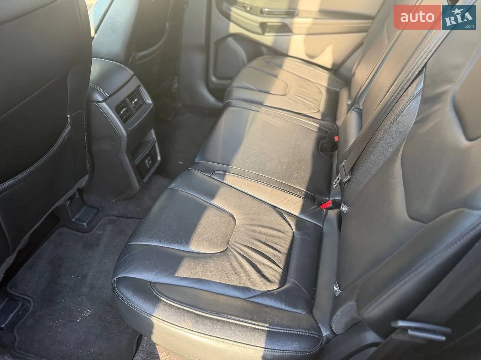 2016 Ford Edge - мініатюра 17