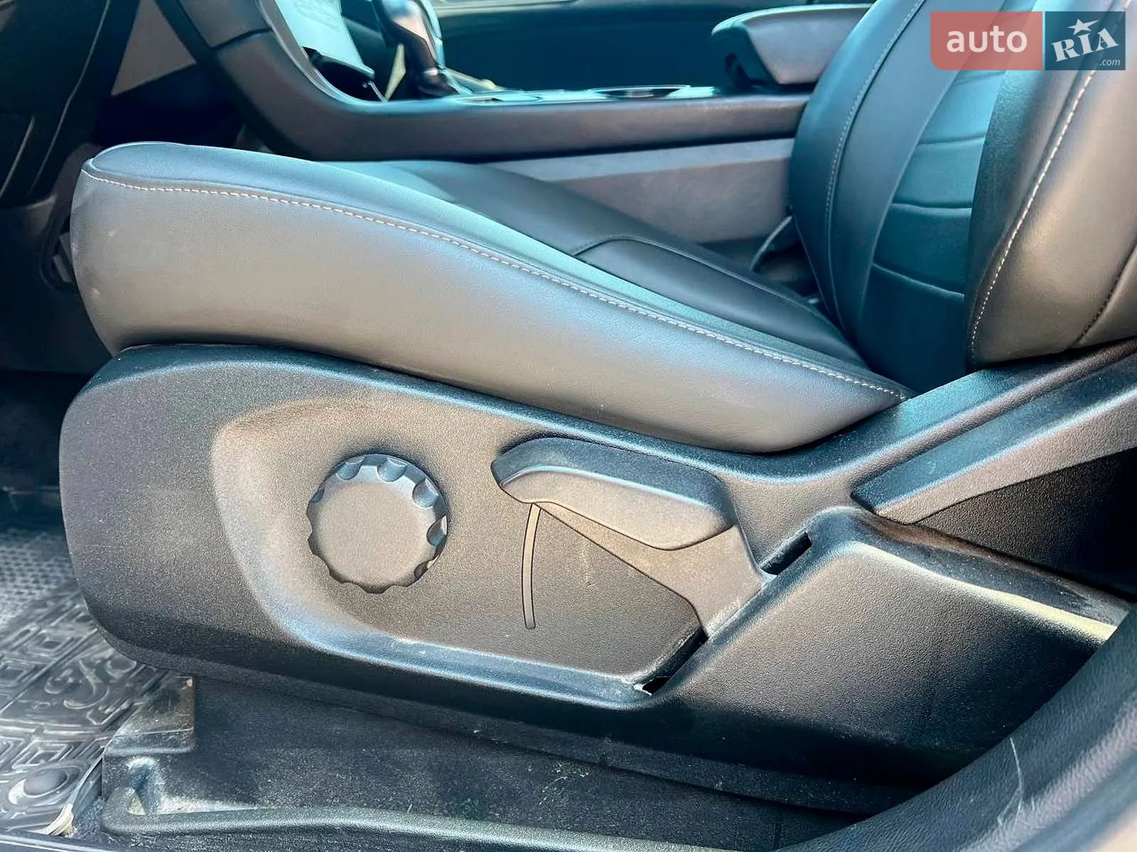 2015 Ford Edge - мініатюра 21