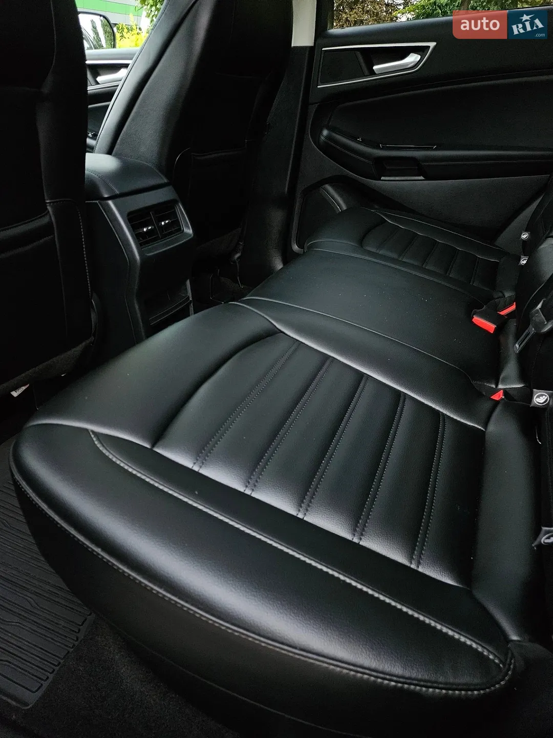 2019 Ford Edge - мініатюра 18
