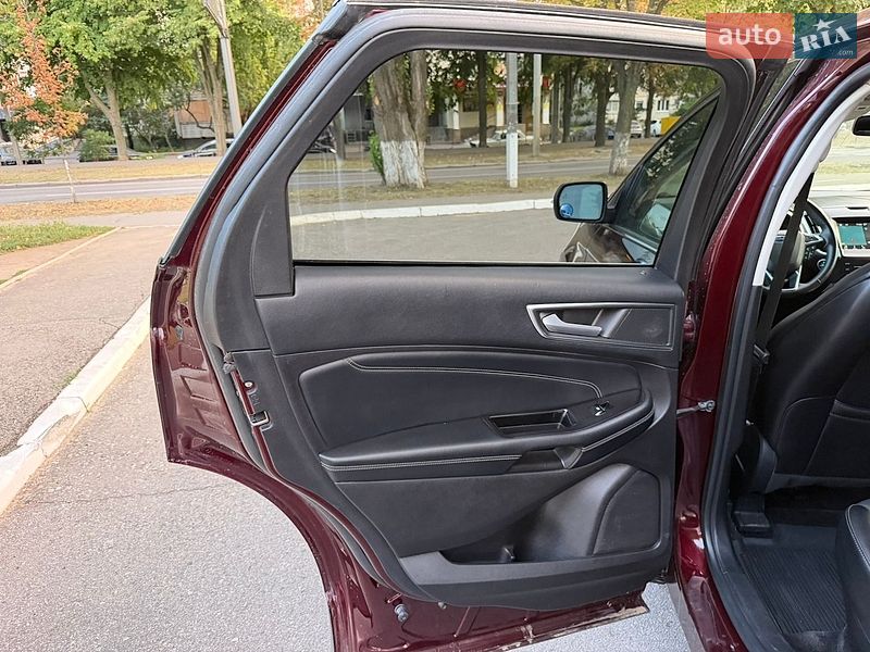 Внедорожник / Кроссовер Ford Edge 2017 в Харькове