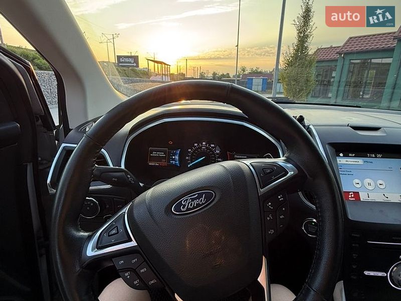 Позашляховик / Кросовер Ford Edge 2017 в Ірпені