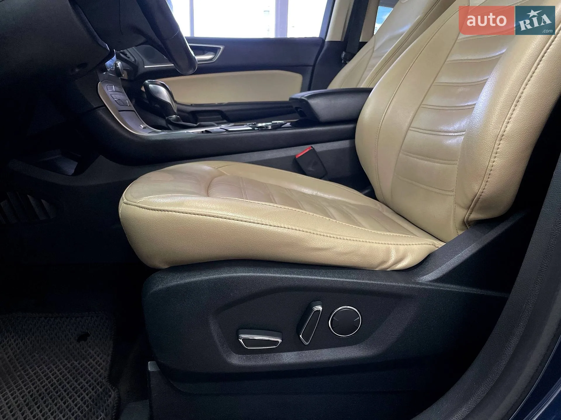 2017 Ford Edge - мініатюра 19
