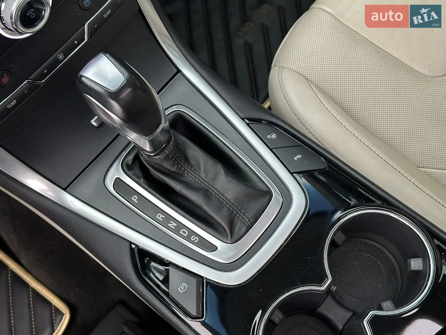 2018 Ford Edge - мініатюра 33