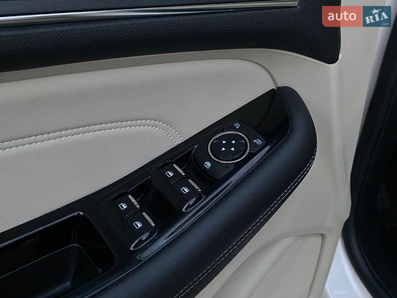 Внедорожник / Кроссовер Ford Edge 2018 в Львове