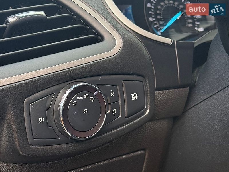Внедорожник / Кроссовер Ford Edge 2019 в Ивано-Франковске