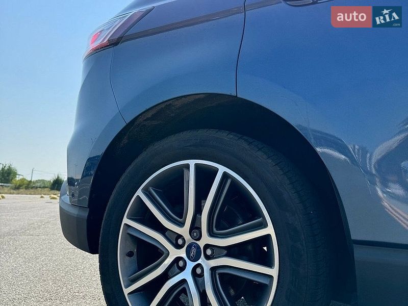 Позашляховик / Кросовер Ford Edge 2019 в Києві