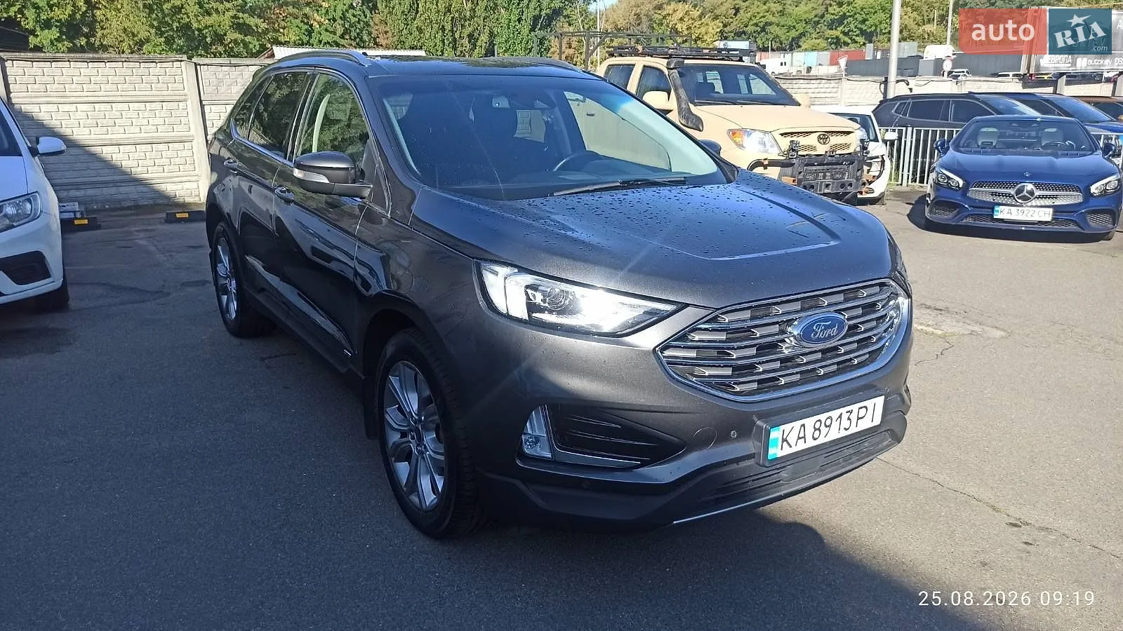 2019 Ford Edge - мініатюра 2